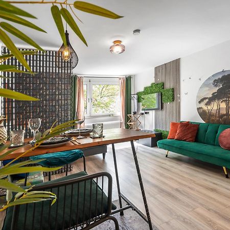 Urban Jungle Studio Apartment Оффенбах Экстерьер фото