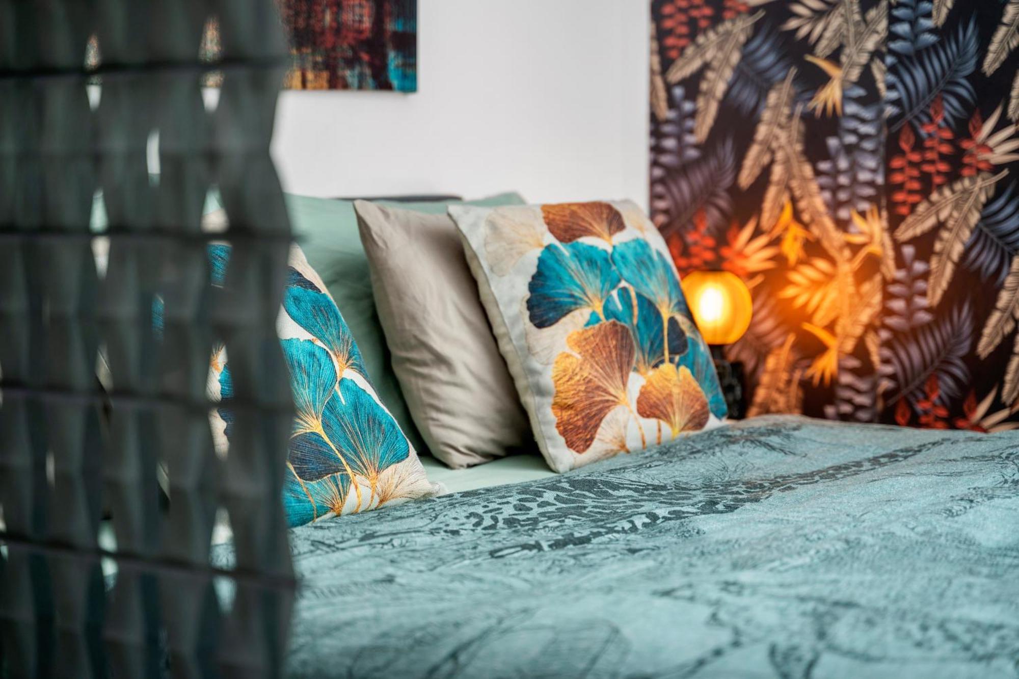 Urban Jungle Studio Apartment Оффенбах Экстерьер фото